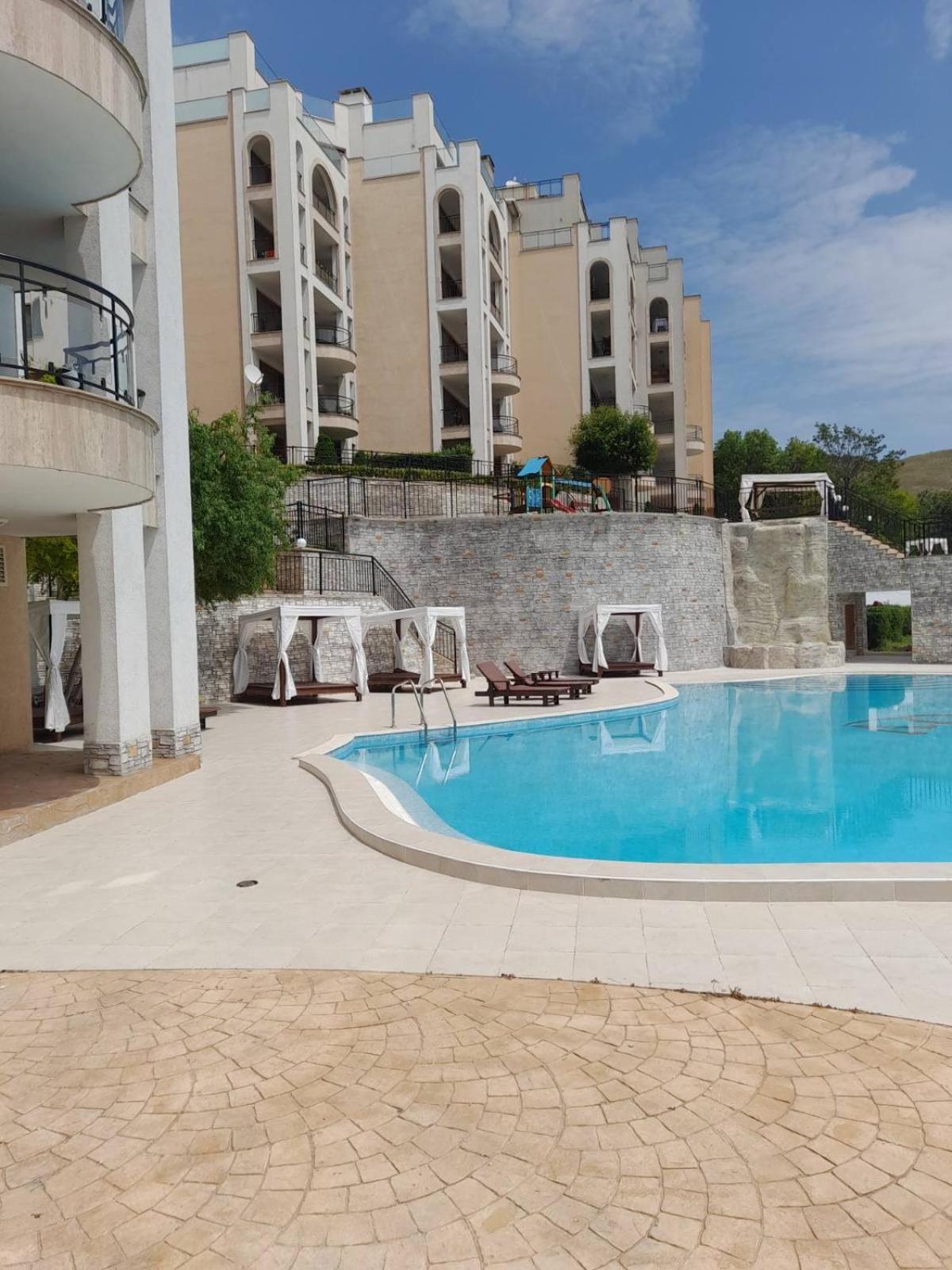 Queen'S Palace Balchik Apartment Exteriér fotografie